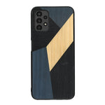 Coque de protection en bois véritable fabriquée en France pour Samsung A13 alliant du bambou, du tulipier bleu et noir en forme de mosaïque minimaliste sur le thème de l'art abstrait