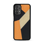 Coque de protection en bois véritable fabriquée en France pour Samsung A13 alliant du bambou, du tulipier orange et noir en forme de mosaïque minimaliste sur le thème de l'art abstrait