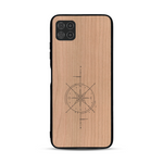 Coque de protection en bois véritable fabriquée en France pour  avec une gravure "rose des vents" sur le thème nautique et de l'océan qui s'inspire des boussoles de pirate