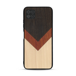 Coque de protection en bois véritable fabriquée en France pour  alliant du chêne fumé, du padouk et du bambou en forme de chevron sur le thème de l'art abstrait