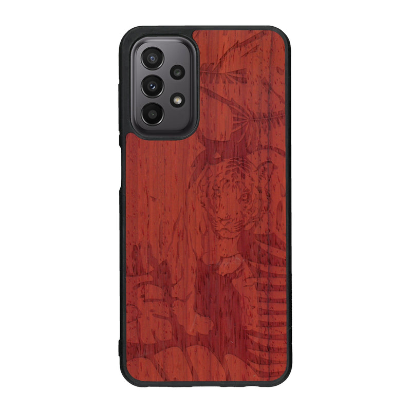 Coque de protection en bois véritable fabriquée en France pour Samsung A33 sur le thème de la nature et des animaux représentant un tigre dans la jungle entre des fougères