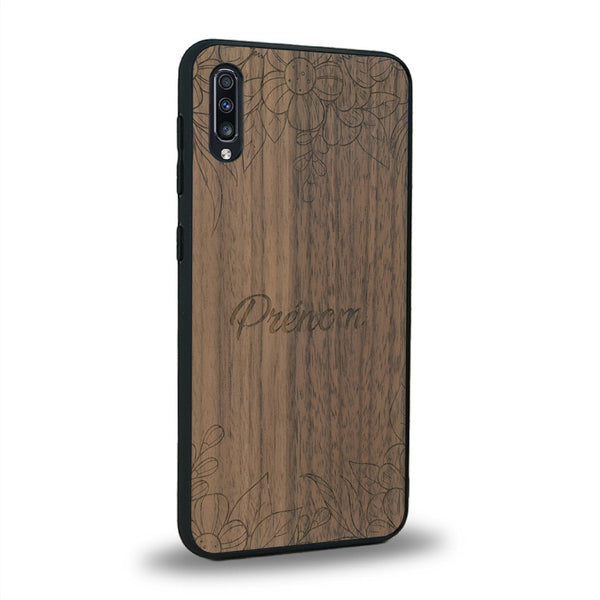 Coque de protection en bois véritable fabriquée en France pour Samsung A50 sur le thème de la fête des mères avec un motif représentant des fleurs et des feuilles