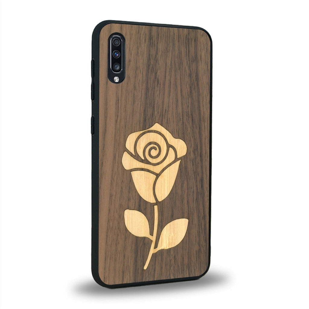 Coque de protection en bois véritable fabriquée en France pour Samsung A50 alliant plusieurs essences de bois pour représenter une rose