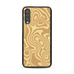Coque de protection en bois véritable fabriquée en France pour  avec un motif abstrait représentant les mouvements de l'eau