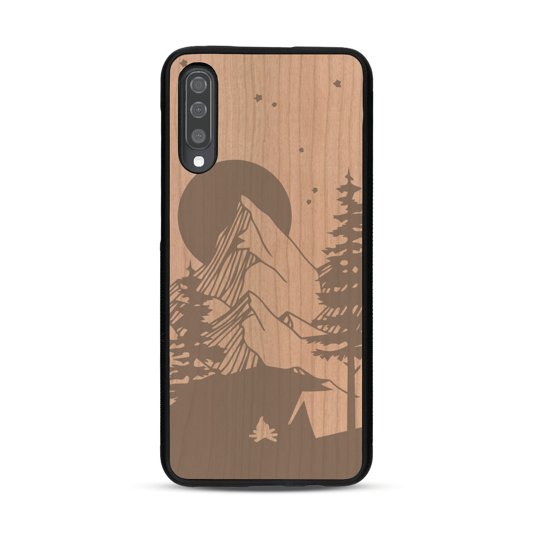 Coque de protection en bois véritable fabriquée en France pour  sur le thème du camping en pleine nature représentant une tente avec un feu de camp entouré de montagnes