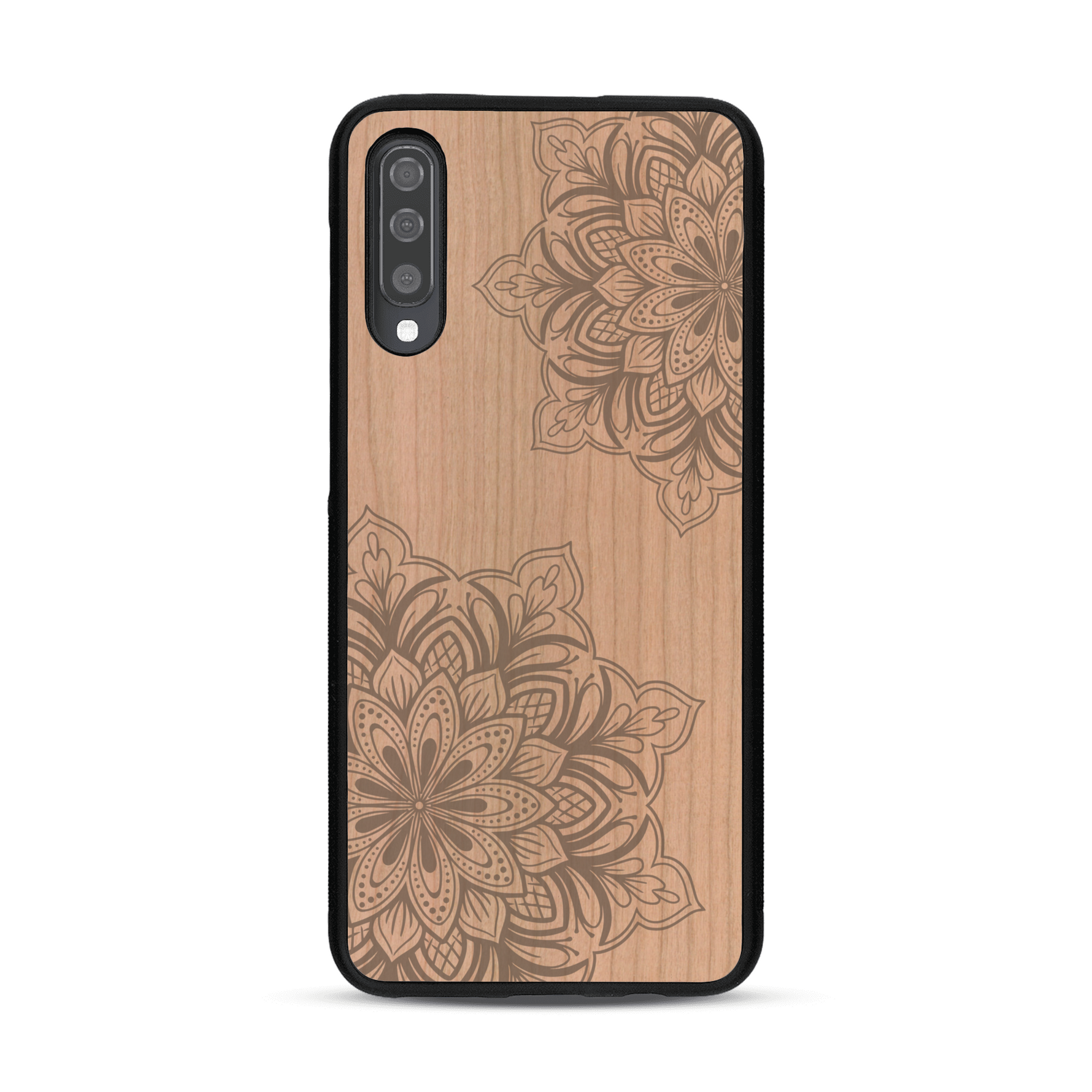 Coque de protection en bois véritable fabriquée en France pour  sur le thème de la bohème et du tatouage au henné avec une gravure représentant un mandala