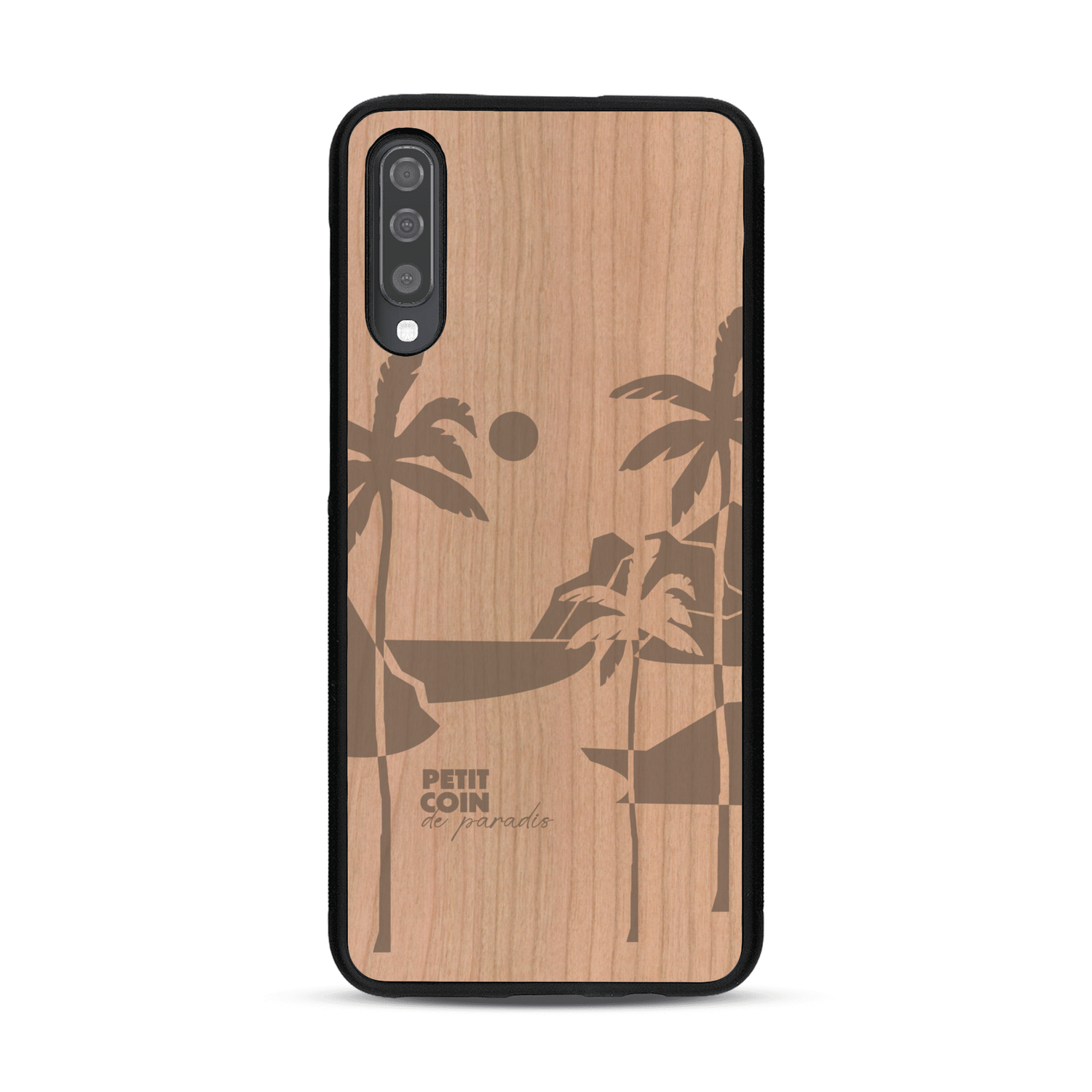 Coque de protection en bois véritable fabriquée en France pour  sur le thème des voyages en vans, vanlife et chill avec une gravure représentant un van vw combi devant le soleil couchant sur une plage avec des vagues