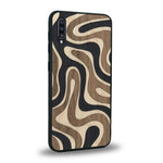 Coque de protection en bois véritable fabriquée en France pour Samsung A50 alliant plusieurs essences de bois pour représenter une ondulation