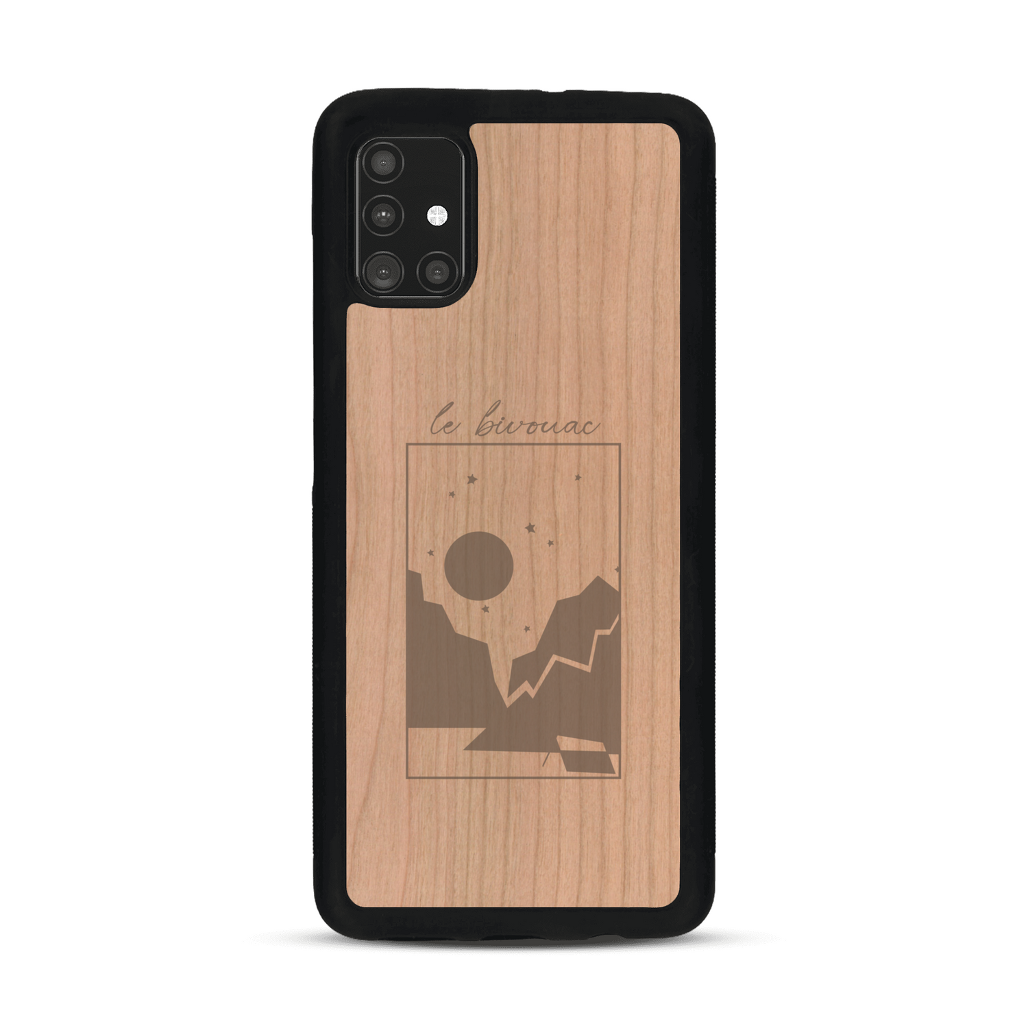 Coque de protection en bois véritable fabriquée en France pour  sur le thème du camping en pleine nature et du bivouac avec la phrase "Aventure is out there"