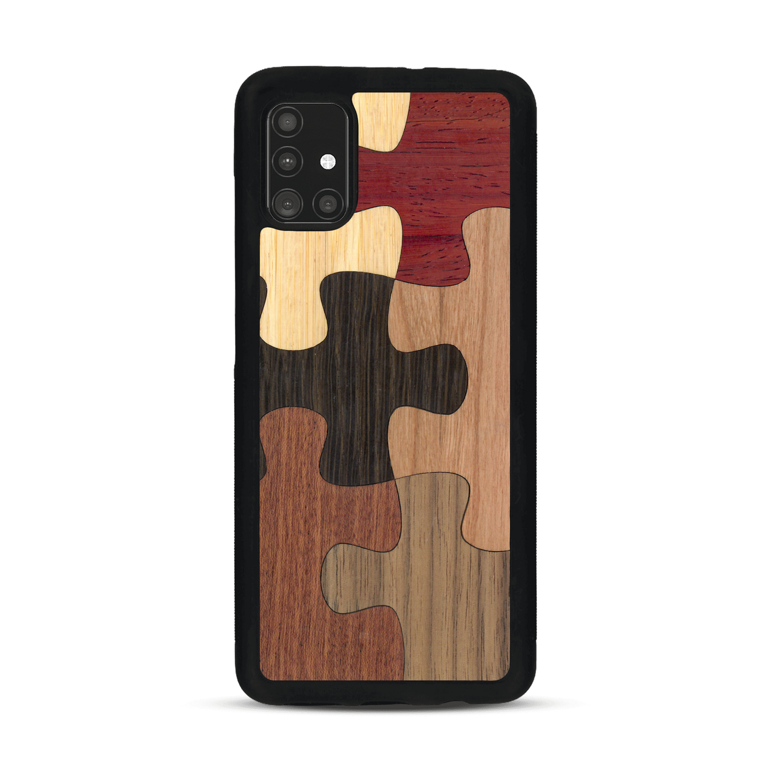 Coque de protection en bois véritable fabriquée en France pour  représentant un puzzle en six pièces qui allie du chêne fumé, du noyer, du bambou, du padouk, du merisier et de l'acajou