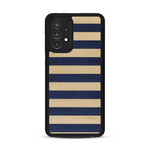 Coque de protection en bois véritable fabriquée en France pour  alliant plusieurs essences de bois pour représenter une marinière
