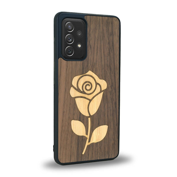Coque de protection en bois véritable fabriquée en France pour Samsung A52 alliant plusieurs essences de bois pour représenter une rose