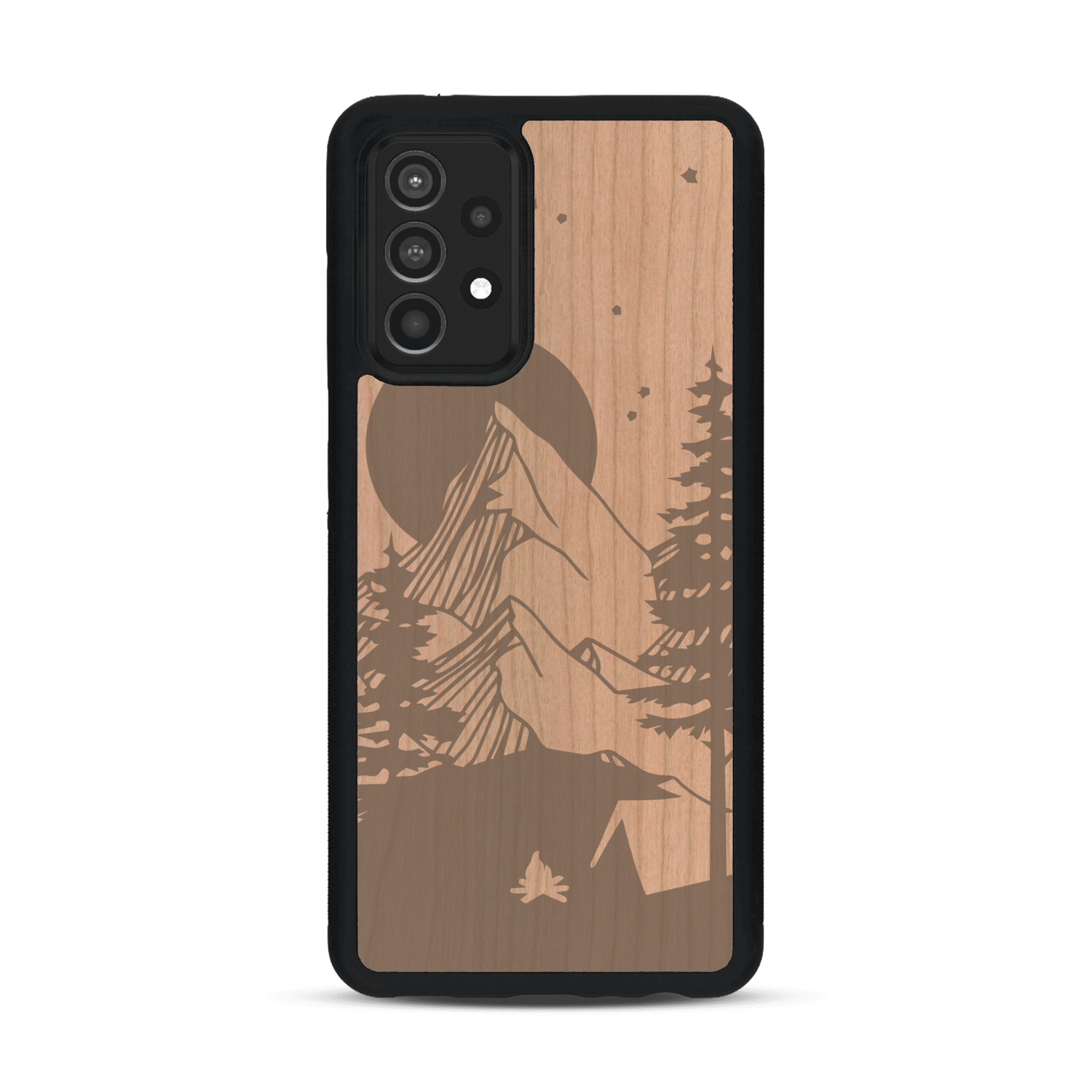 Coque de protection en bois véritable fabriquée en France pour  sur le thème du camping en pleine nature représentant une tente avec un feu de camp entouré de montagnes