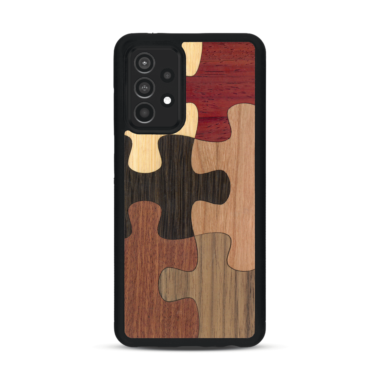 Coque de protection en bois véritable fabriquée en France pour  représentant un puzzle en six pièces qui allie du chêne fumé, du noyer, du bambou, du padouk, du merisier et de l'acajou