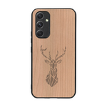 Coque de protection en bois véritable fabriquée en France pour  sur le thème de la nature et des animaux représentant une tête de cerf gométrique avec un design moderne et minimaliste