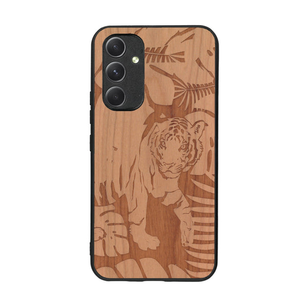 Coque de protection en bois véritable fabriquée en France pour Samsung A54 5G sur le thème de la nature et des animaux représentant un tigre dans la jungle entre des fougères