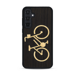 Coque de protection en bois véritable fabriquée en France pour  sur le theme du vélo et de l'outdoor qui allie du bambou et du chêne fumé représentant un vélo