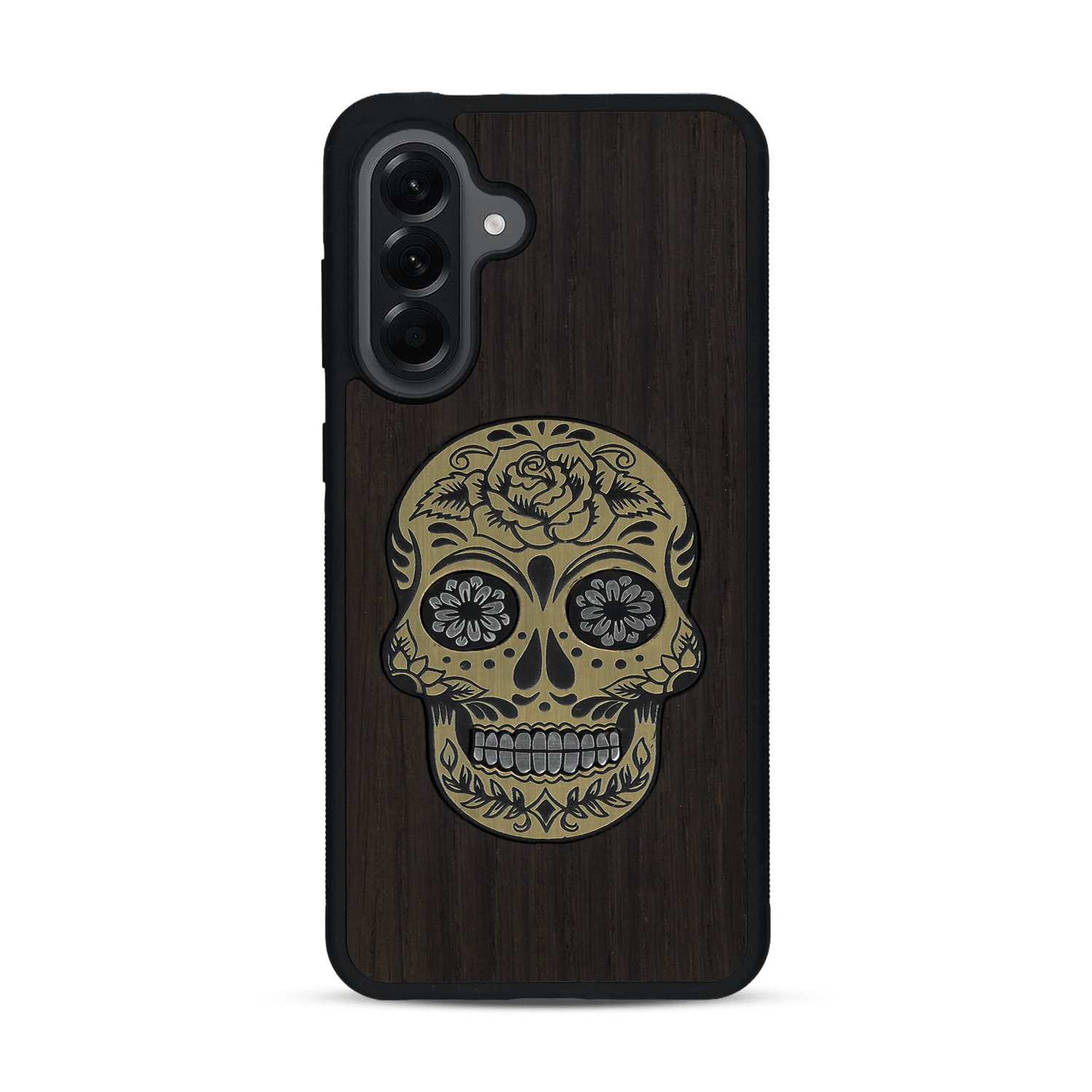 Coque de protection en bois véritable fabriquée en France pour  alliant du chêne fumé avec du métal argenté et doré représentant une tête de mort mexicaine sur le thème Dia de los Muertos