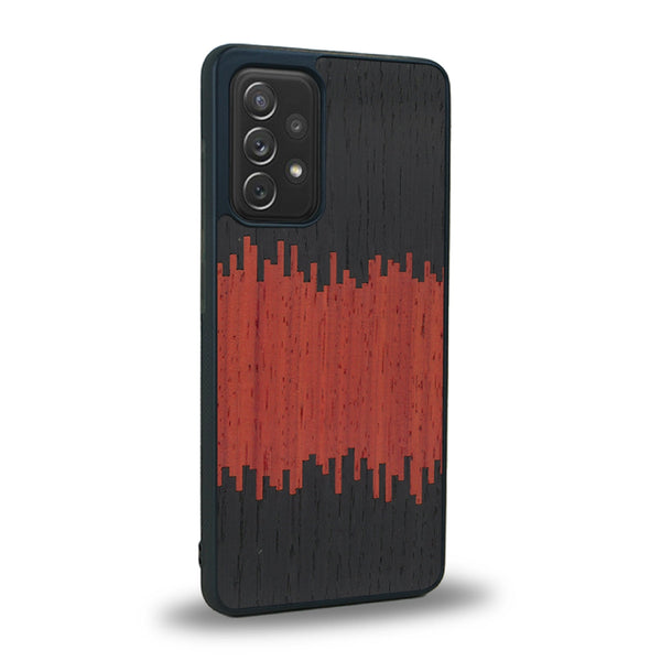 Coque de protection en bois véritable fabriquée en France pour Samsung A91 alliant plusieurs essences de bois pour représenter du magma en fusion
