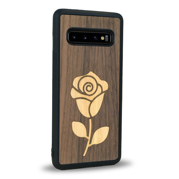 Coque de protection en bois véritable fabriquée en France pour Samsung S10+ alliant plusieurs essences de bois pour représenter une rose