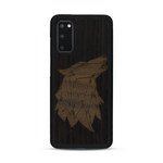 Coque de protection en bois véritable fabriquée en France pour  alliant du chêne fumé et du noyer représentant une tête de loup géométrique de profil sur le thème des animaux et de la nature