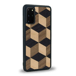 Coque de protection en bois véritable fabriquée en France pour Samsung S20FE alliant plusieurs essences de bois pour représenter un classique intemporel de la marqueterie