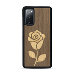 Coque de protection en bois véritable fabriquée en France pour  alliant plusieurs essences de bois pour représenter une rose