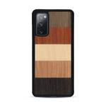 Coque de protection en bois véritable fabriquée en France pour  alliant des bandes horizontales de bambou, merisier, padouk, noyer et chêne fumé