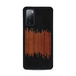 Coque de protection en bois véritable fabriquée en France pour  alliant plusieurs essences de bois pour représenter du magma en fusion