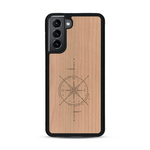Coque de protection en bois véritable fabriquée en France pour  avec une gravure "rose des vents" sur le thème nautique et de l'océan qui s'inspire des boussoles de pirate