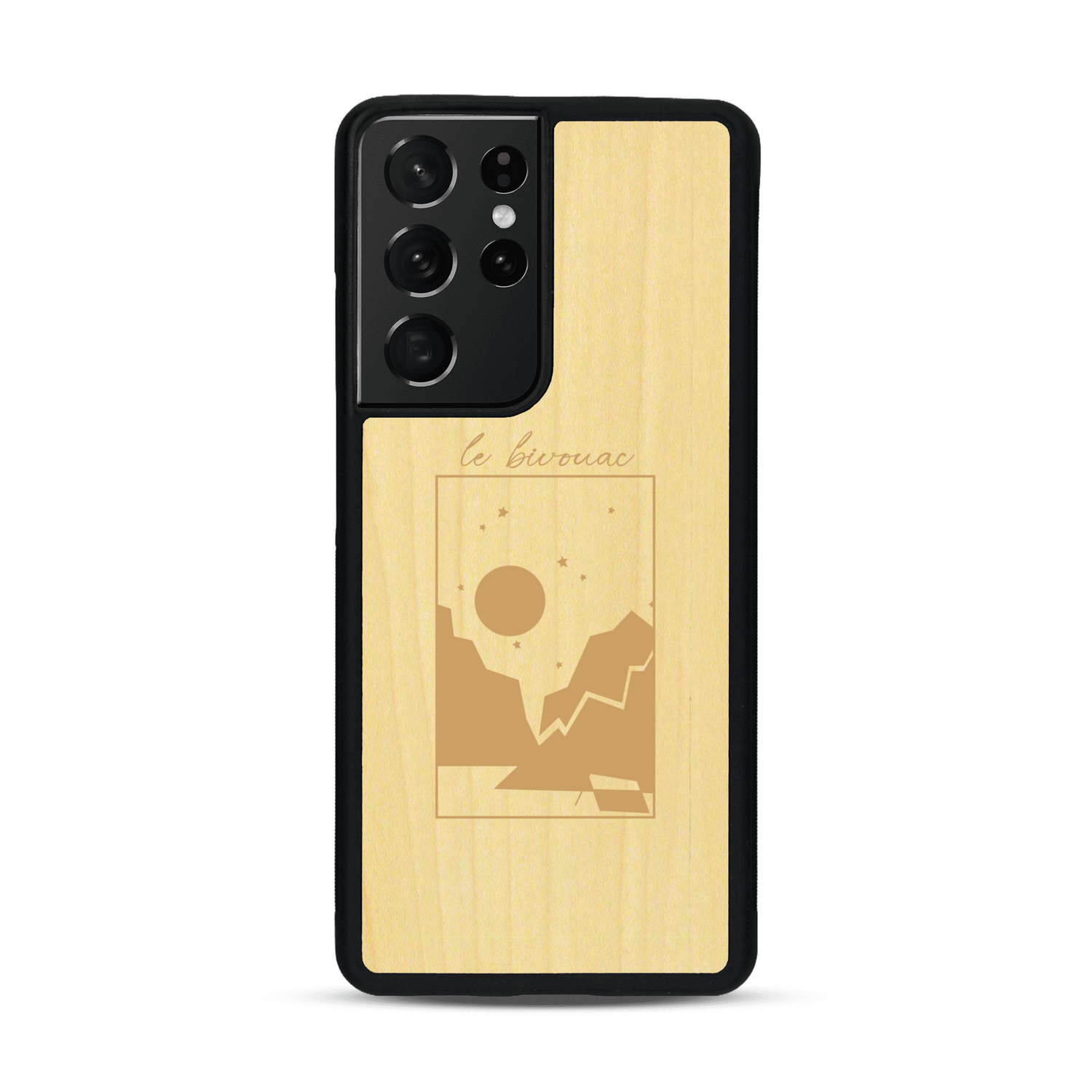 Coque de protection en bois véritable fabriquée en France pour  sur le thème du camping en pleine nature et du bivouac avec la phrase "Aventure is out there"