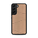 Coque de protection en bois véritable fabriquée en France pour  avec un motif moderne et minimaliste sur le thème waves et wavy représentant les vagues de l'océan