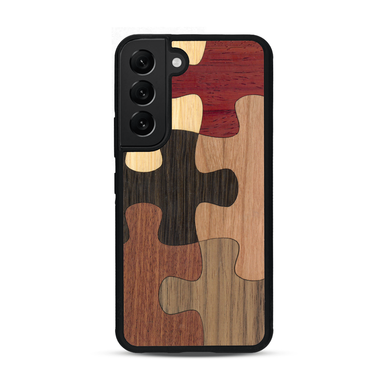 Coque de protection en bois véritable fabriquée en France pour  représentant un puzzle en six pièces qui allie du chêne fumé, du noyer, du bambou, du padouk, du merisier et de l'acajou
