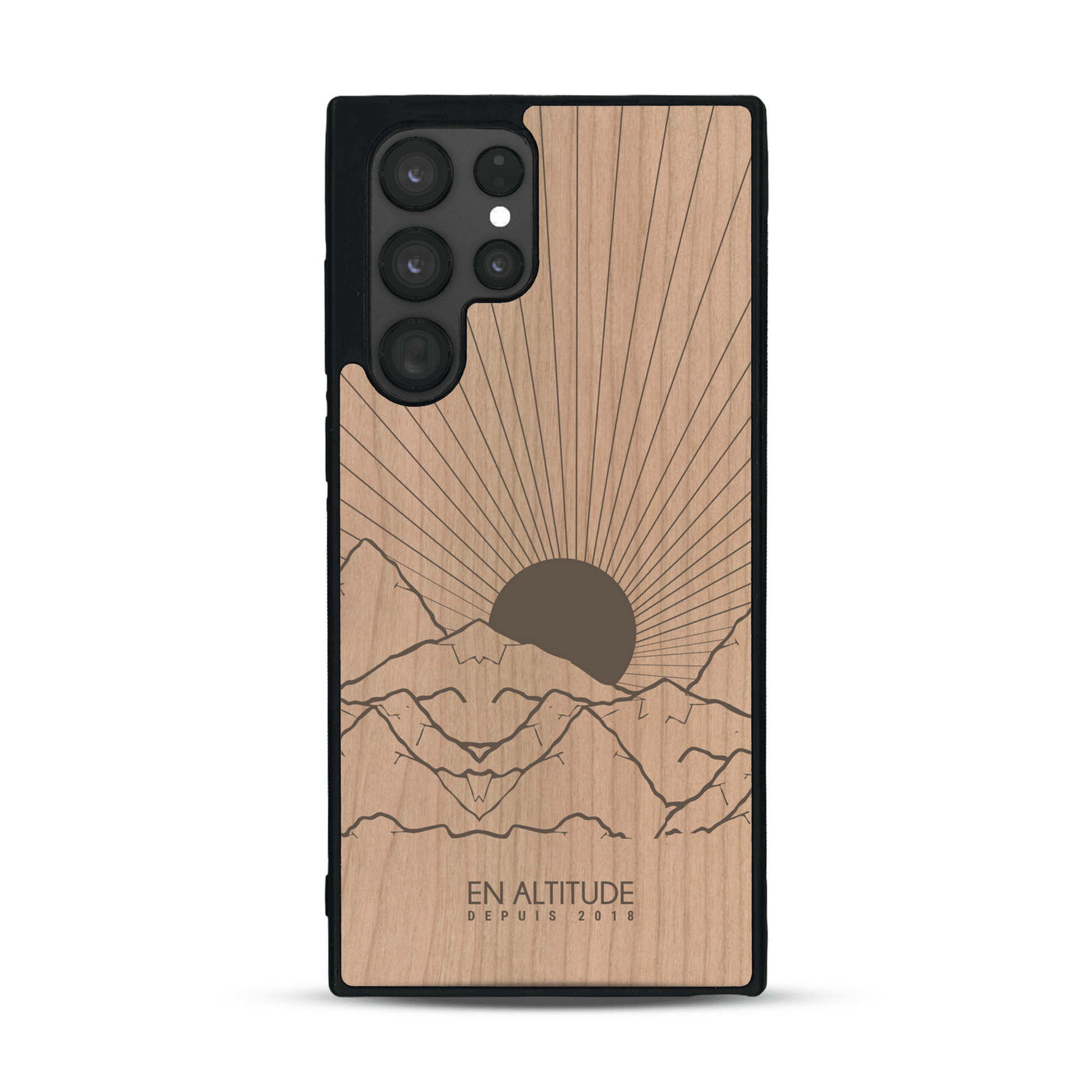 Coque de protection en bois véritable fabriquée en France pour  représentant des montagnes, sur le thème de la randonnée en pleine nature et du trail