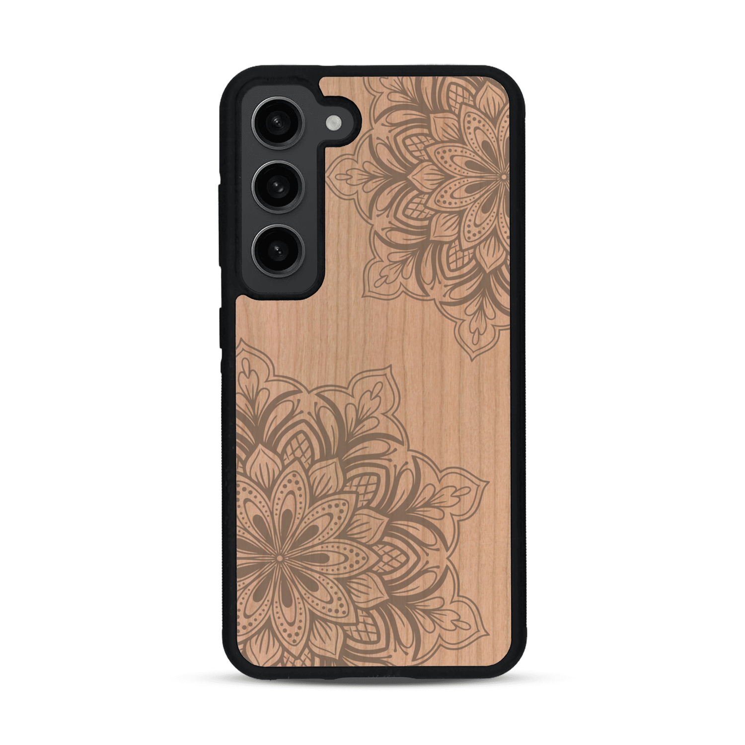 Coque de protection en bois véritable fabriquée en France pour  sur le thème de la bohème et du tatouage au henné avec une gravure représentant un mandala