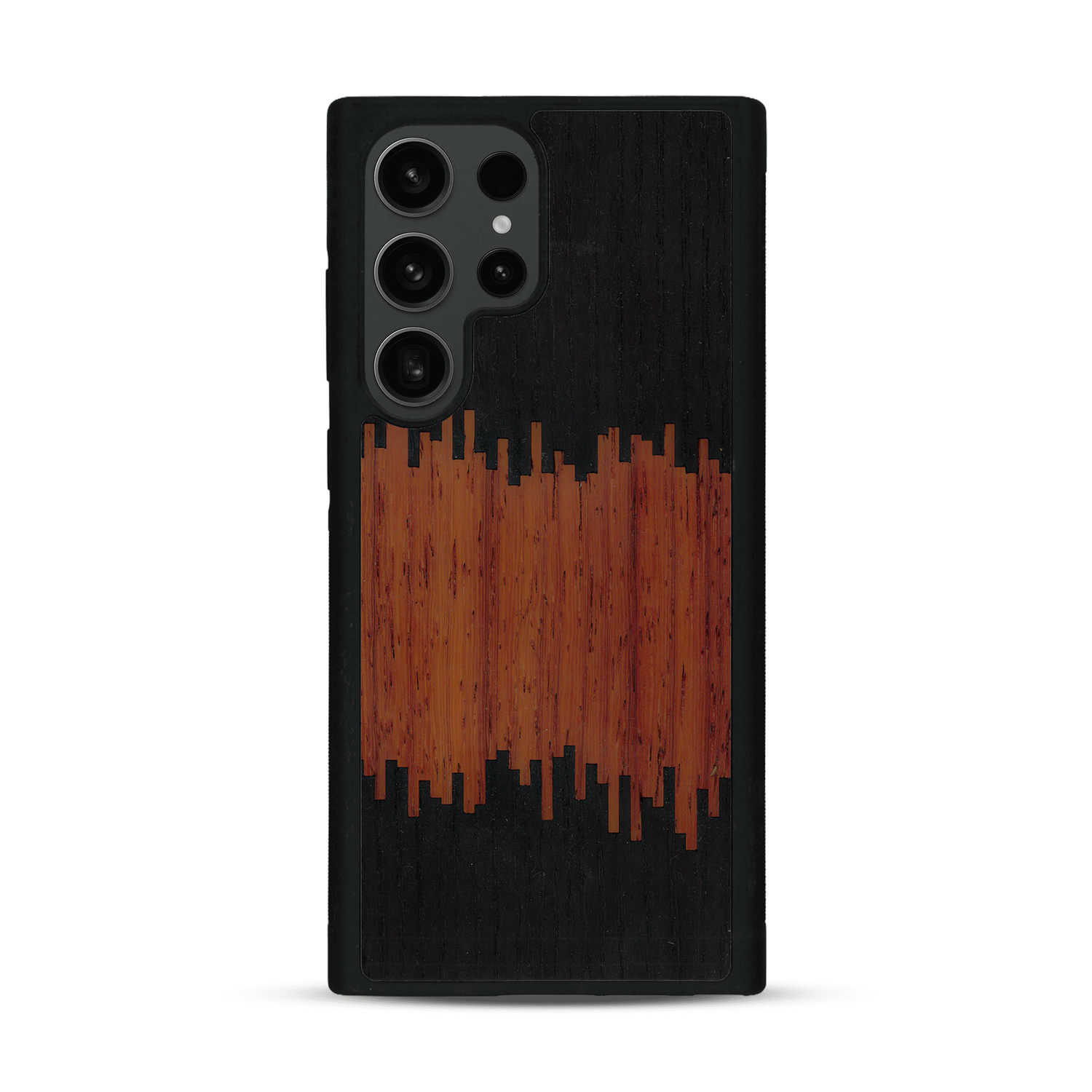 Coque de protection en bois véritable fabriquée en France pour  alliant plusieurs essences de bois pour représenter du magma en fusion