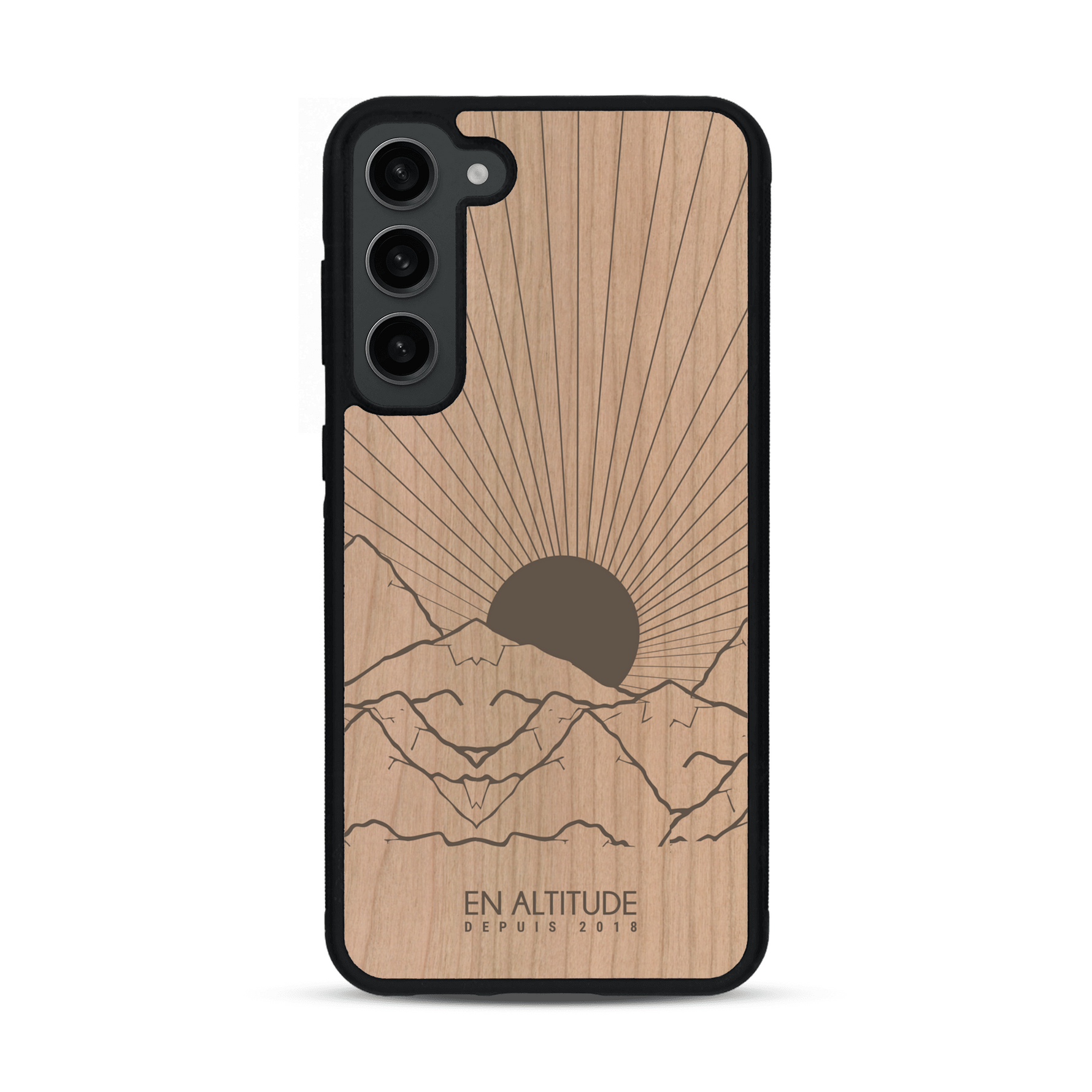 Coque de protection en bois véritable fabriquée en France pour  représentant des montagnes, sur le thème de la randonnée en pleine nature et du trail