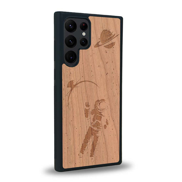 Coque de protection en bois véritable fabriquée en France pour Samsung S24 Ultra sur le thème des astronautes