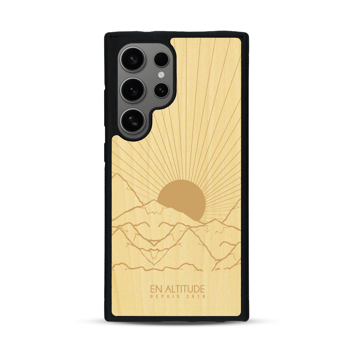 Coque de protection en bois véritable fabriquée en France pour  représentant des montagnes, sur le thème de la randonnée en pleine nature et du trail