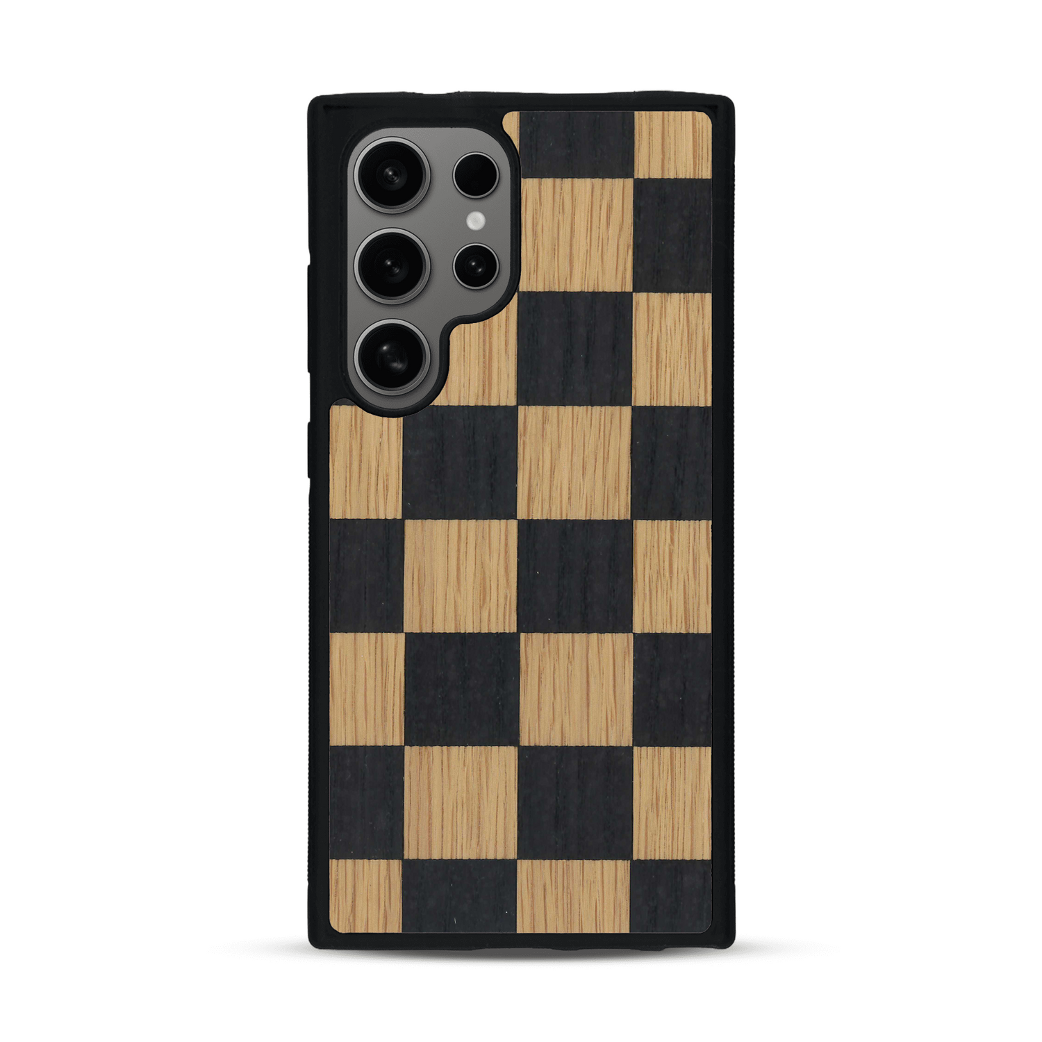 Coque de protection en bois véritable fabriquée en France pour  alliant plusieurs essences de bois pour représenter un damier