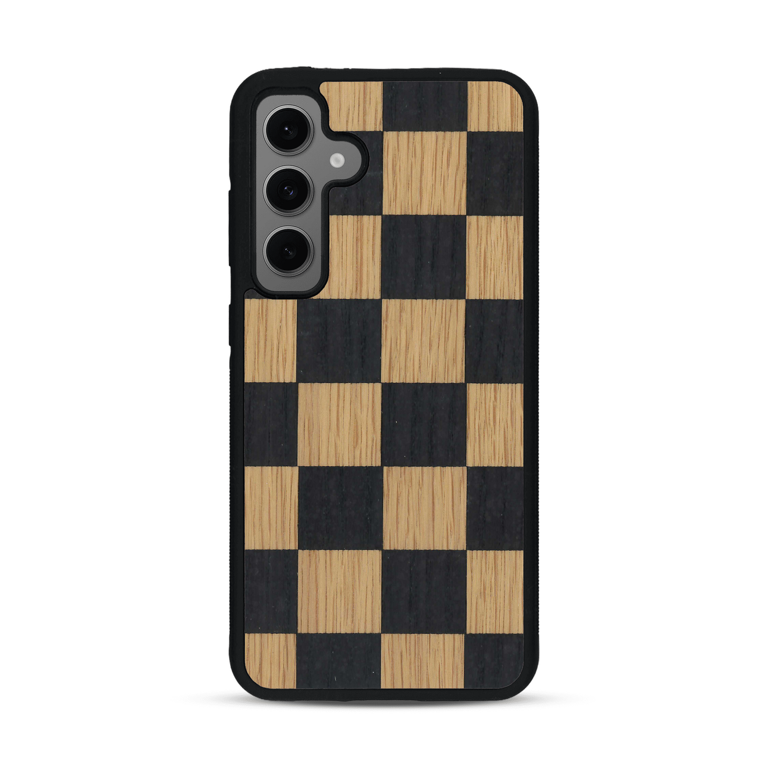 Coque de protection en bois véritable fabriquée en France pour  alliant plusieurs essences de bois pour représenter un damier