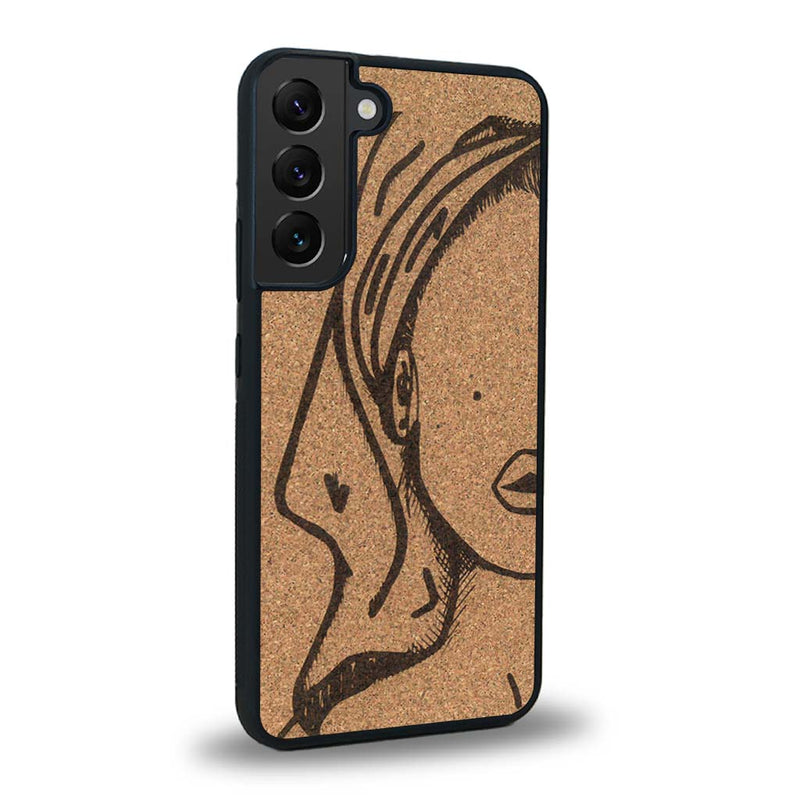 Coque de protection en bois véritable fabriquée en France pour Samsung S25 représentant une silhouette féminine épurée de type line art en collaboration avec l'artiste Maud Dabs