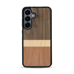 Coque de protection en bois véritable fabriquée en France pour  alliant des bandes horizontales de bambou, merisier et noyer