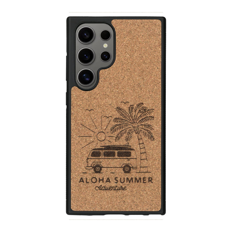 Coque de protection en bois véritable fabriquée en France pour Samsung S25 Ultra sur le thème de la plage, de l'été et vanlife.