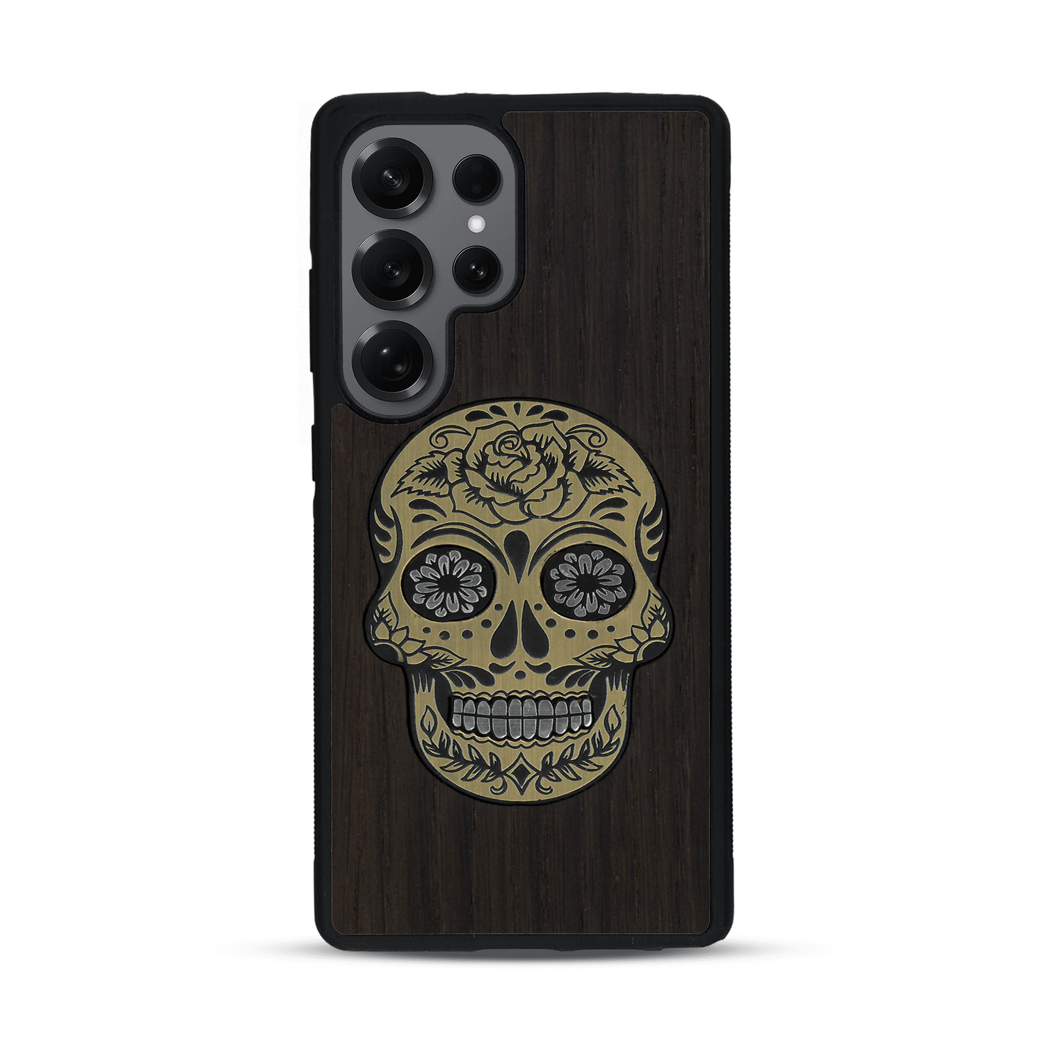 Coque de protection en bois véritable fabriquée en France pour  alliant du chêne fumé avec du métal argenté et doré représentant une tête de mort mexicaine sur le thème Dia de los Muertos
