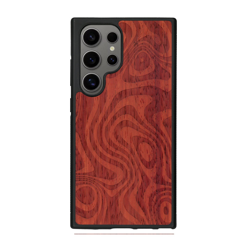 Coque de protection en bois véritable fabriquée en France pour Samsung S25 Ultra avec un motif abstrait représentant les mouvements de l'eau