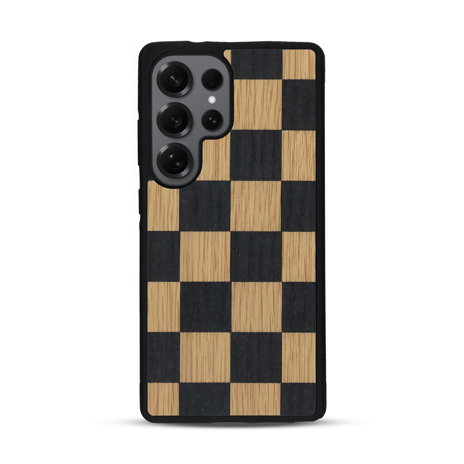 Coque de protection en bois véritable fabriquée en France pour  alliant plusieurs essences de bois pour représenter un damier
