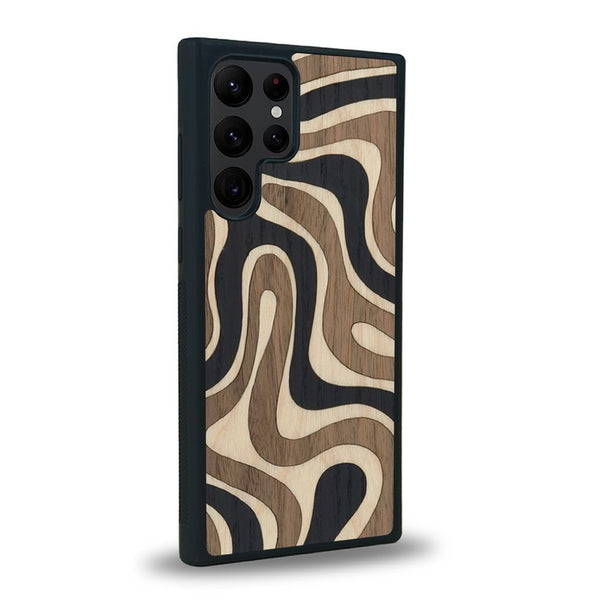 Coque de protection en bois véritable fabriquée en France pour Samsung S25 Ultra alliant plusieurs essences de bois pour représenter une ondulation