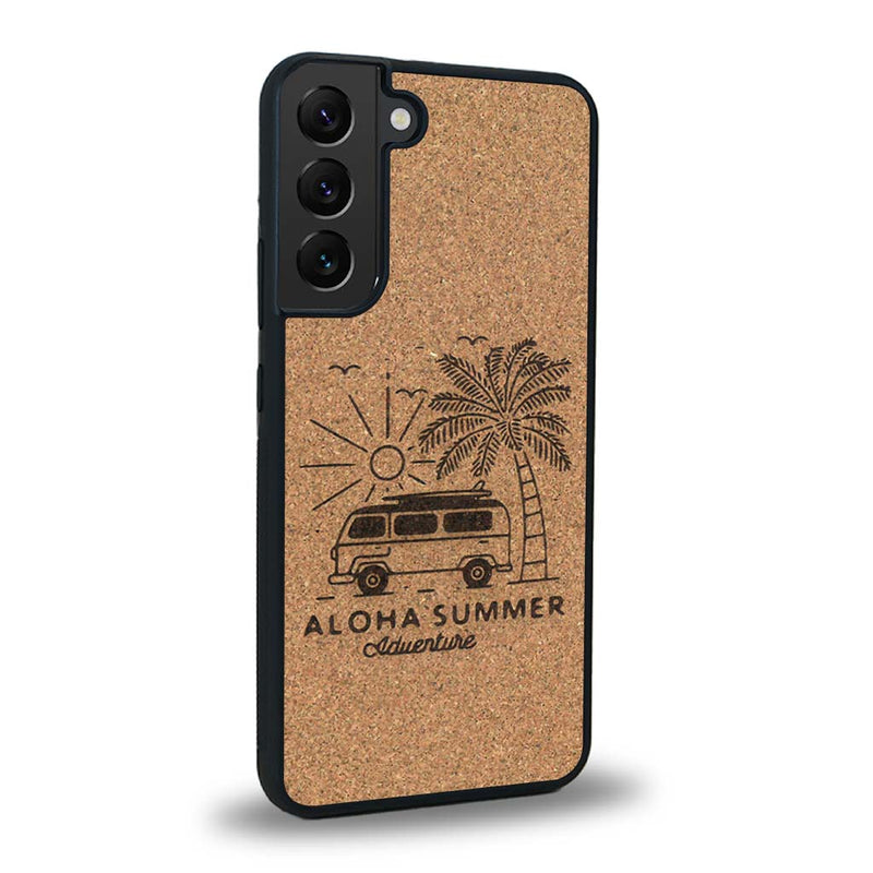 Coque de protection en bois véritable fabriquée en France pour Samsung S25+ sur le thème de la plage, de l'été et vanlife.