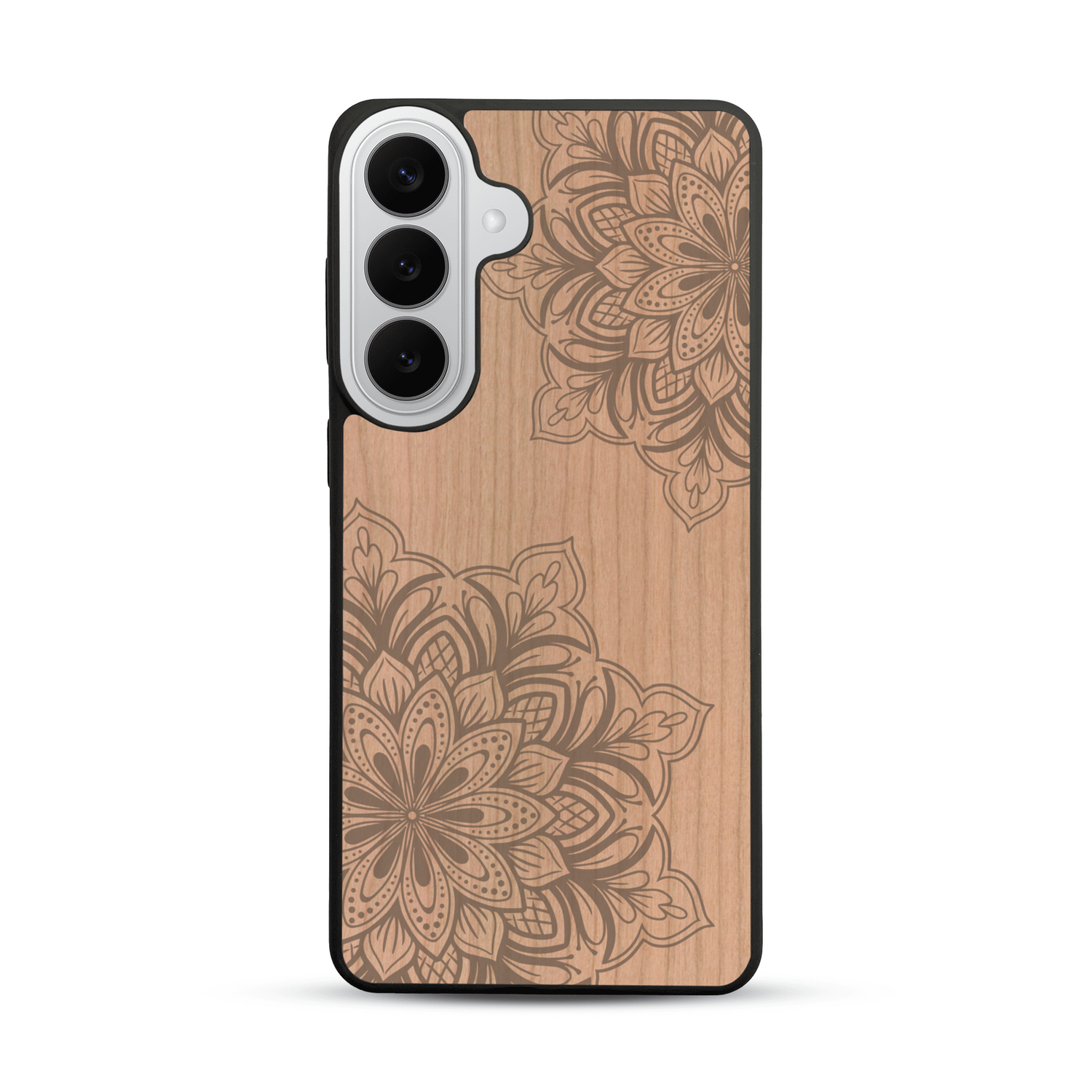 Coque de protection en bois véritable fabriquée en France pour  sur le thème de la bohème et du tatouage au henné avec une gravure représentant un mandala